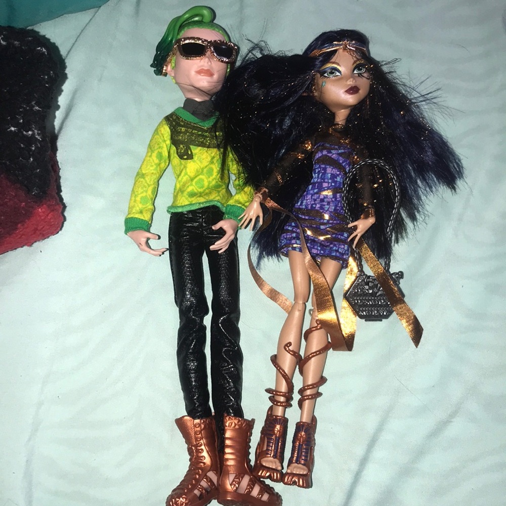 •Double Set Monster High Dolls🥰•